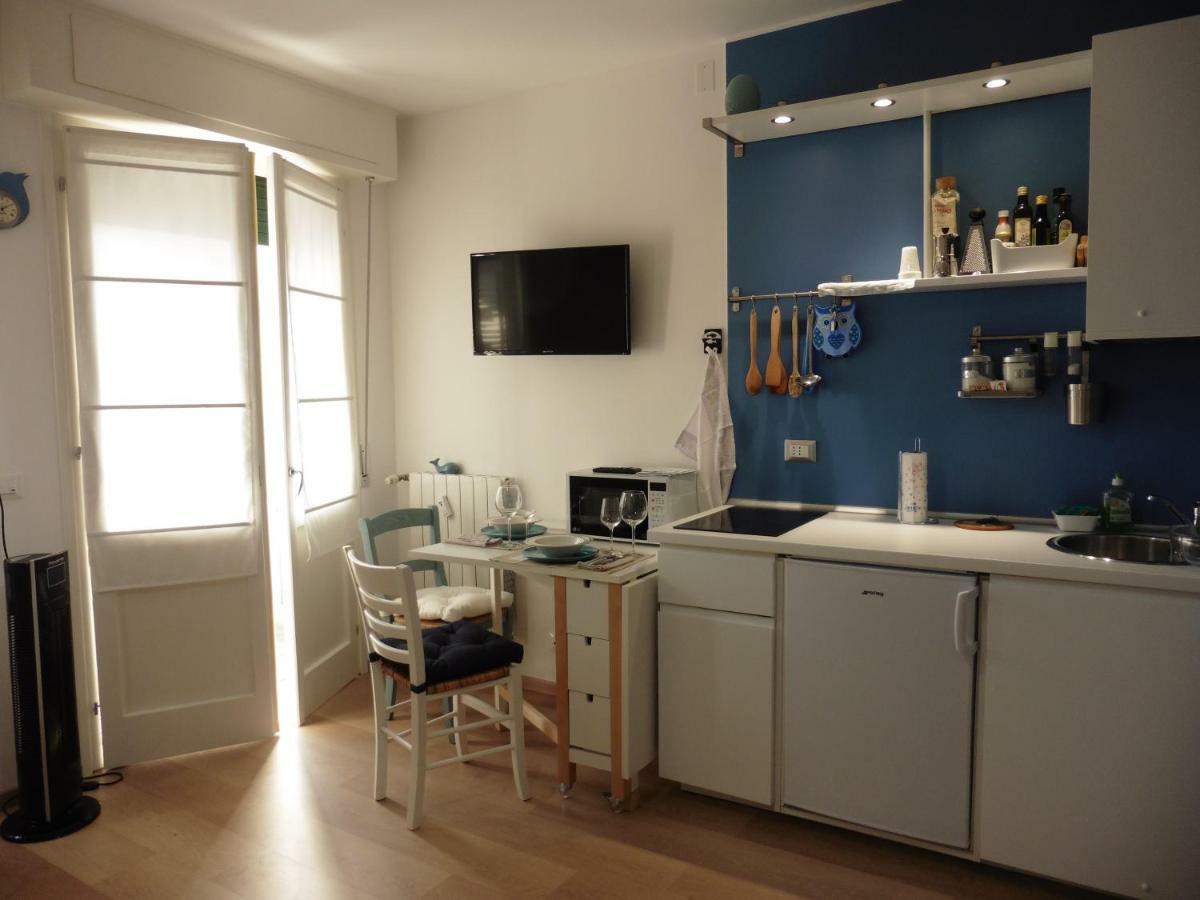 Appartement Ichnussa à Udine Extérieur photo